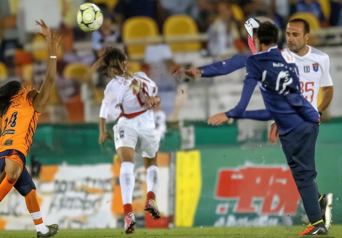 2017中卡足球大战：技术较量与两国足球发展启示(图2)